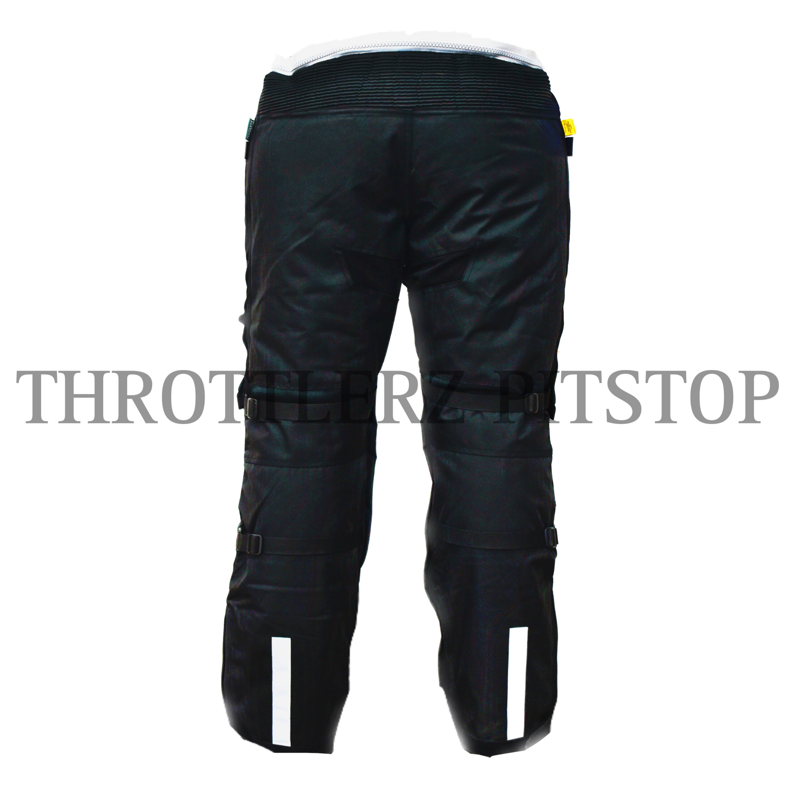Safety Riding pants from Rynox, designed with advanced features for your  every ride. Shop at Bandidospitstop.com . . Call or Whats… | Riding pants,  Shopping, Duffle